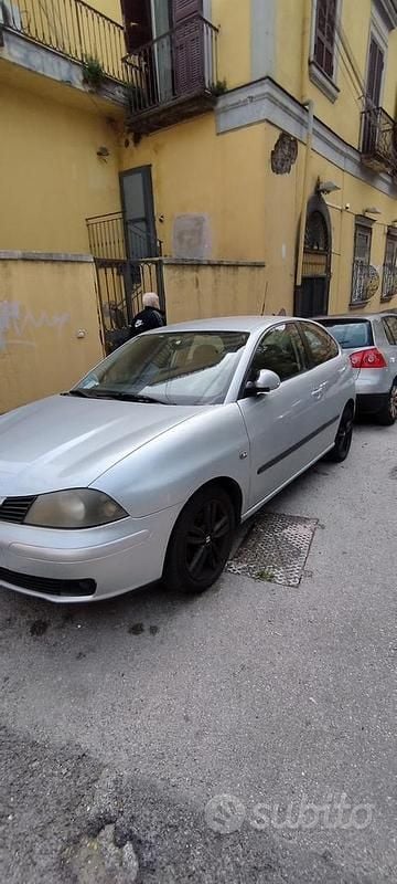 Usata Seat Ibiza 80 CV (58 kW) 2010 Utilitaria