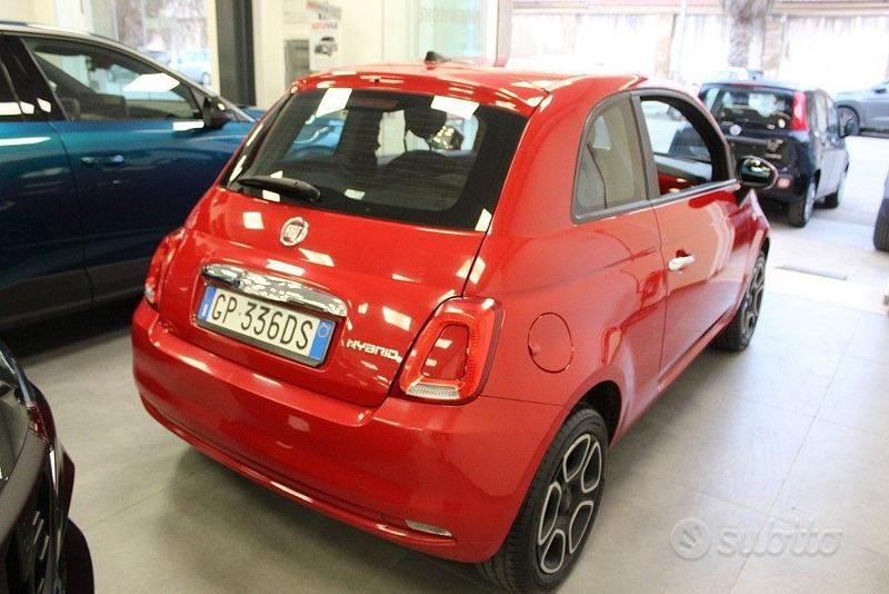 Usata Fiat 500 69 CV (50 kW) 2022 Rosso Utilitaria