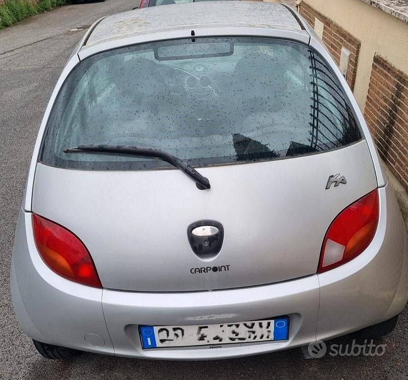 Usata Ford Ka Collection 69 CV (50 kW) 2004 Grigio Utilitaria