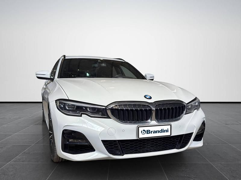 Usata BMW 320e M Sport 190 CV (139 kW) 2021 Bianco Station wagon