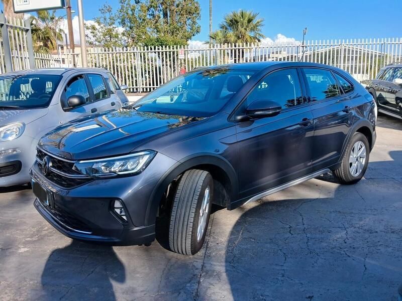 Usata VW Taigo Life 115 CV (84 kW) 2024 Grigio SUV