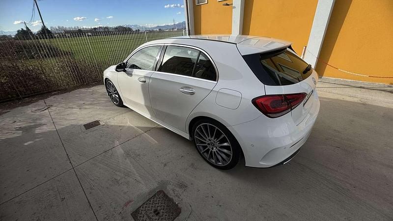 Käytetty Mercedes A250 AMG 224 HP (164 kW) 2018 Sedan