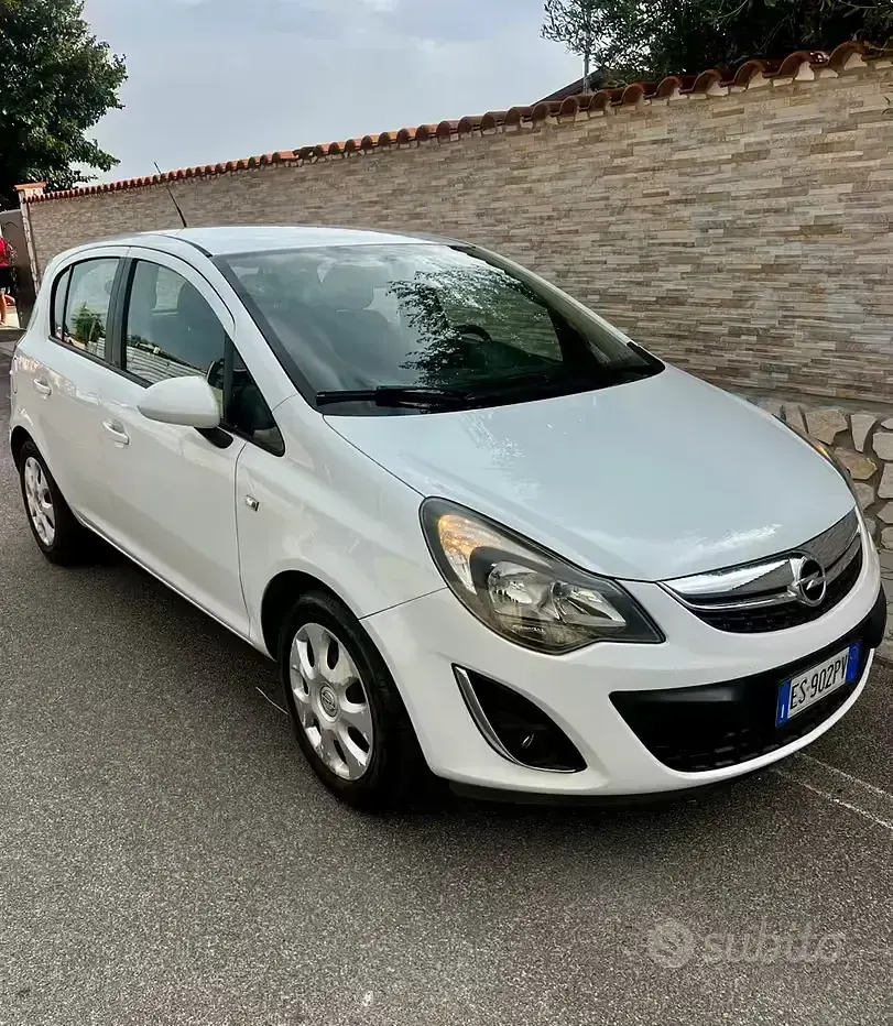 Usata Opel Corsa 80 CV (58 kW) 2013 Bianco Utilitaria