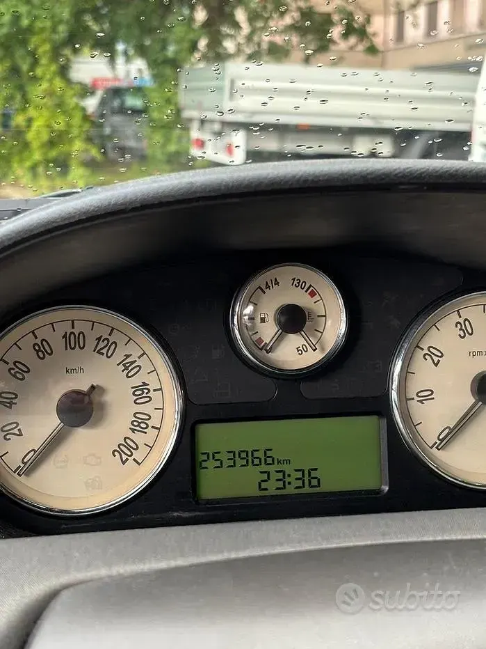 Usata Lancia Ypsilon 69 CV (50 kW) 2005 Nero Utilitaria