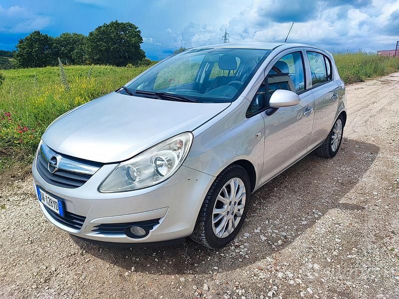 Usata Opel Corsa 2009 Utilitaria