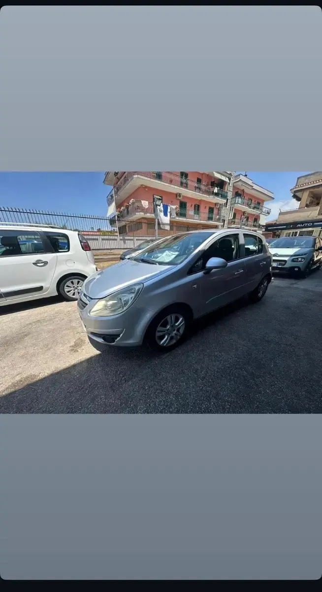 Usata Opel Corsa Cosmo 90 CV (66 kW) 2008 Grigio Utilitaria