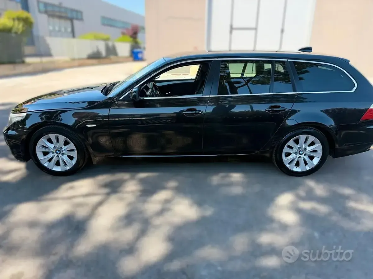 Usata BMW 520 Efficient Dynamics 163 CV (119 kW) 2007 Nero Station wagon
