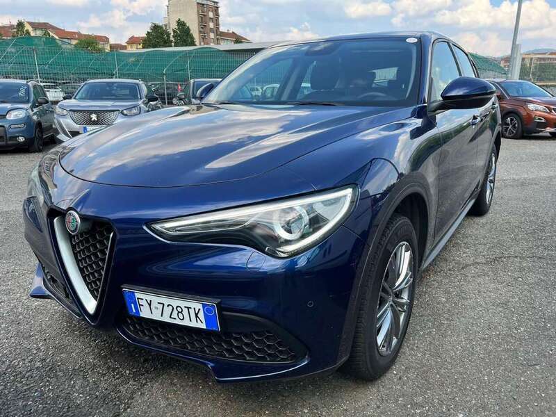 Usato 2019 Alfa Romeo Stelvio 2.1 Diesel 209 CV (32.500 €)
