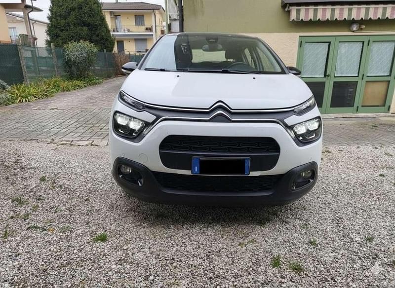 Usata Citroën C3 PureTech 83 CV (61 kW) 2022 Bianco Utilitaria