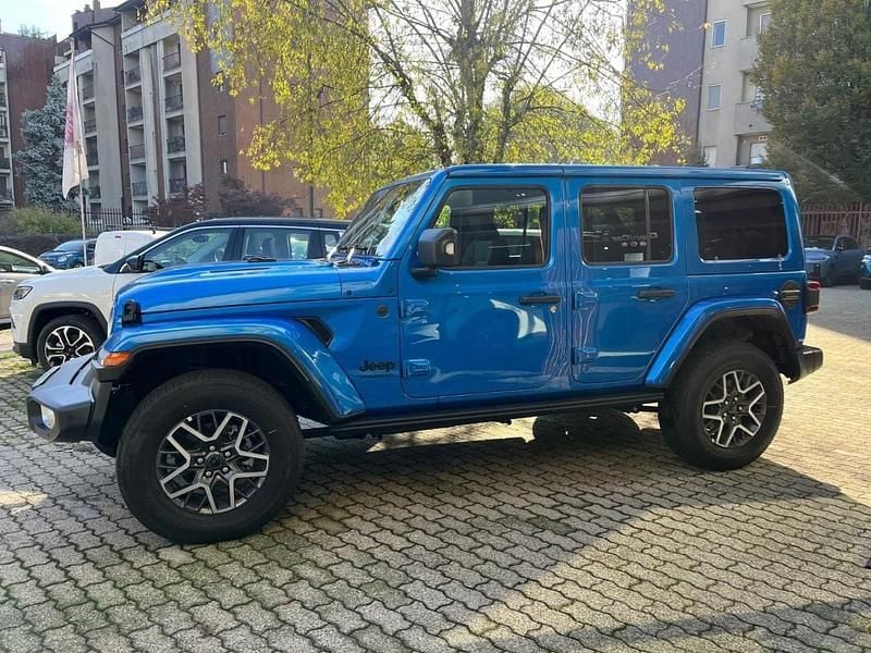 Nuova Jeep Wrangler Unlimited Sahara 272 CV (200 kW) 2025 Blu SUV
