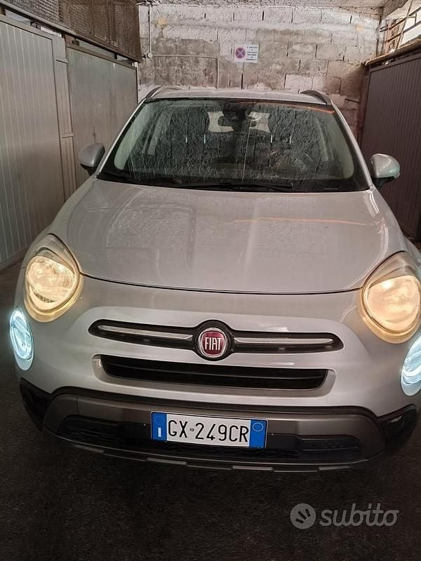 Grigio Usata 2021 Fiat 500X Cross SUV | 15.000 € (Ottimo prezzo) - Immagine 1/4