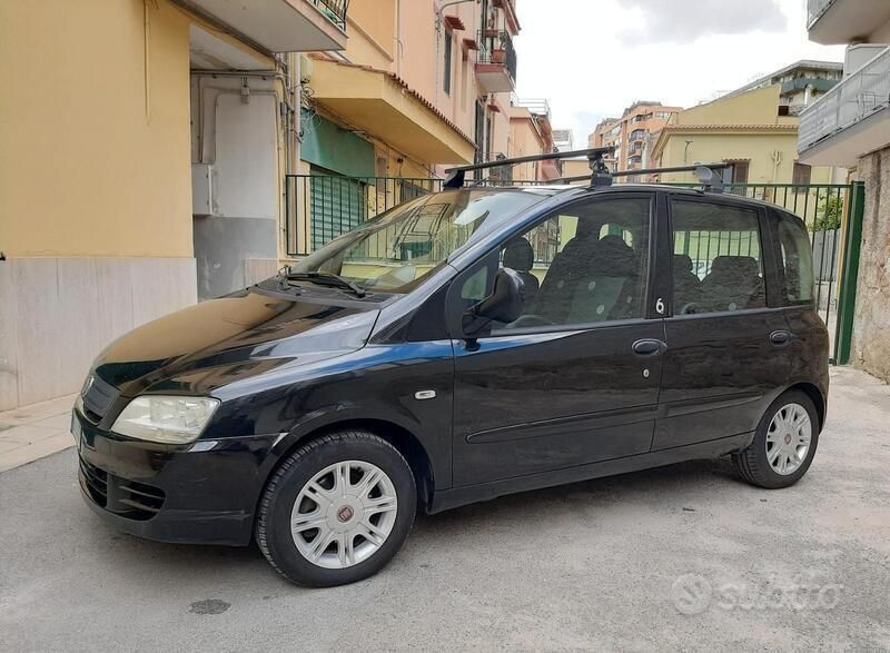 Usata Fiat Multipla 120 CV (88 kW) 2010 Nero Monovolume