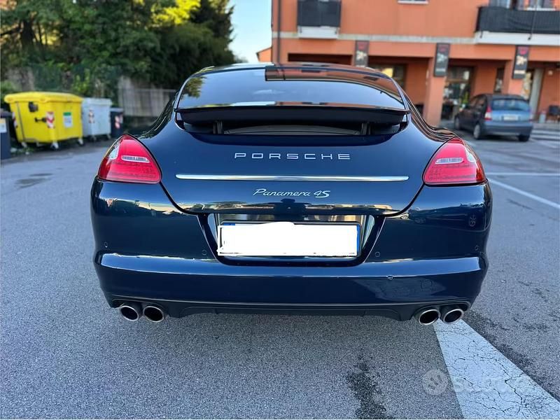Usata Porsche Panamera 400 CV (294 kW) 2011 Utilitaria
