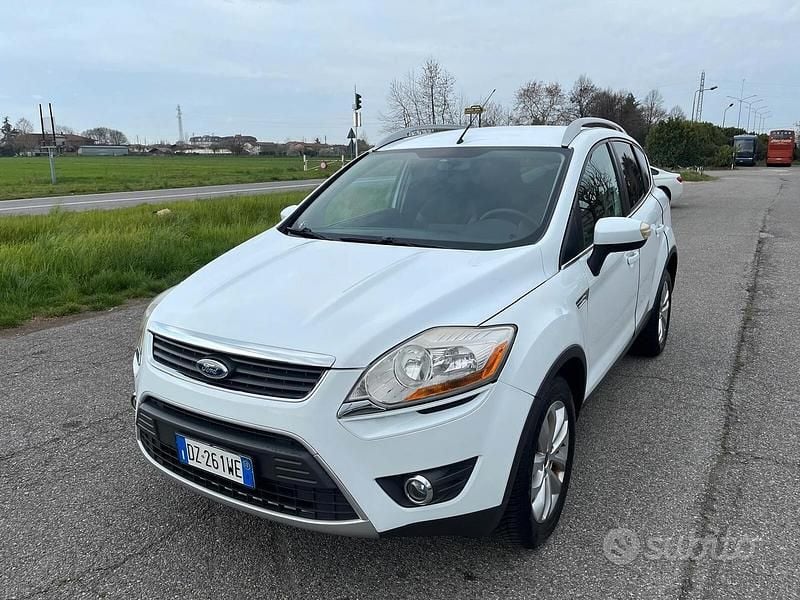 Usata Ford Kuga Titanium 136 CV (100 kW) 2010 Bianco SUV