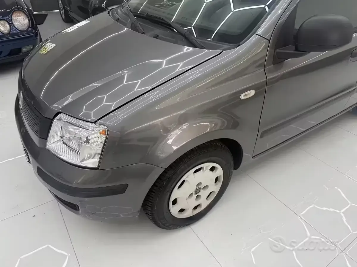Usata Fiat Panda 69 CV (50 kW) 2012 Giallo Utilitaria