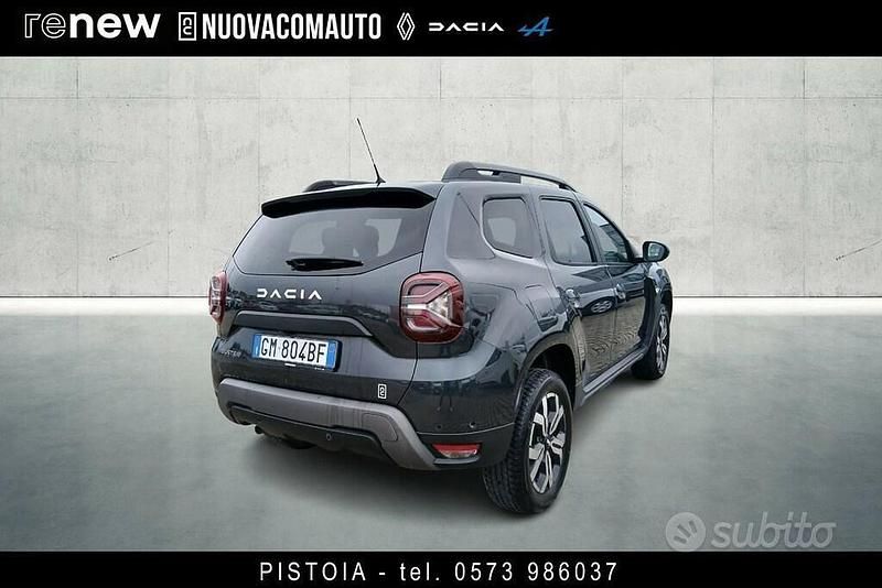 Usata Dacia Duster Journey 116 CV (85 kW) 2023 Grigio scuro SUV