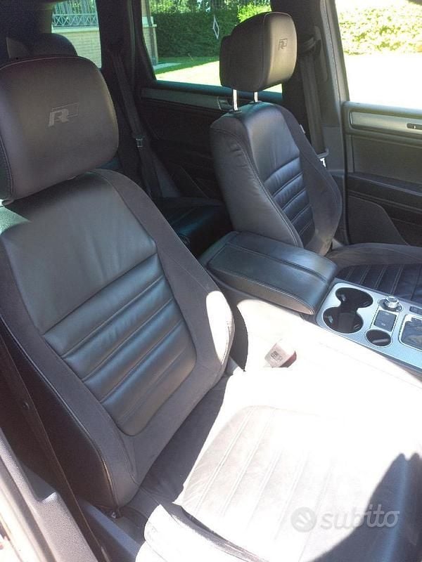 Usado VW Touareg Sportline 204 HP (150 kW) 2018 Preto SUV