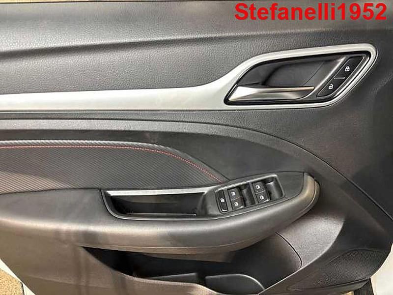 Usata MG ZS Luxury 106 CV (77 kW) 2024 Inconnue SUV