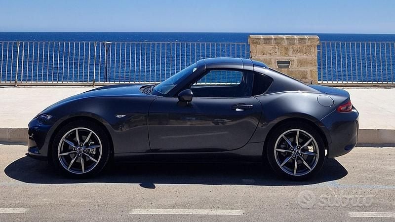 Usata Mazda MX5 Inclusive 184 CV (135 kW) 2021 Grigio Cabrio