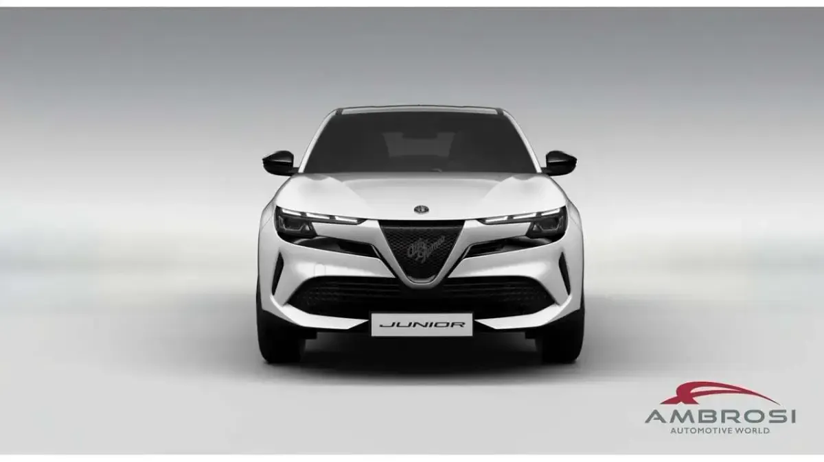 Nuova Alfa Romeo GT Junior 145 CV (106 kW) 2026 Bianco Berlina