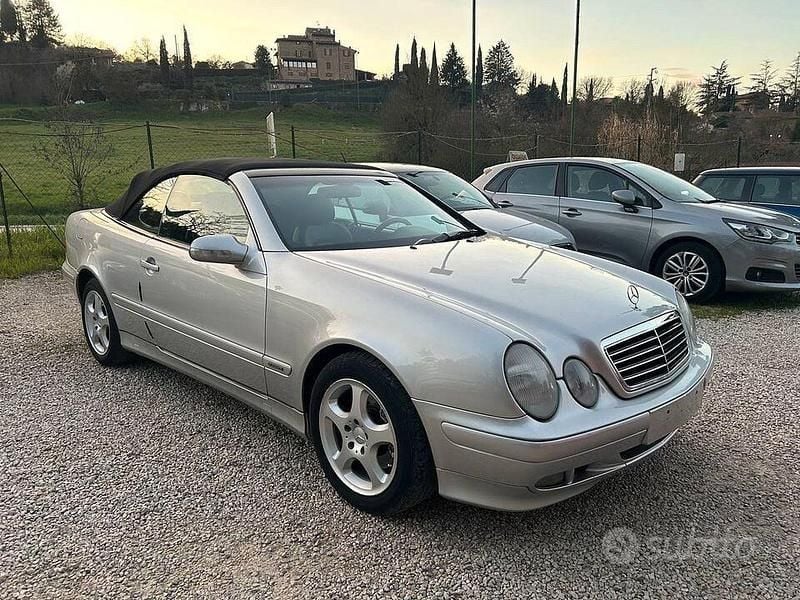 Gray Usata 1999 Mercedes CLK200 Elegance Cabrio | 6900 € (Buon prezzo) - Immagine 1/4