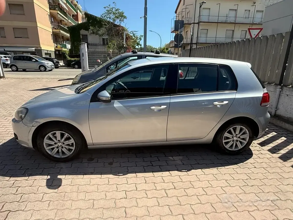 Usata VW Golf VII Comfortline 105 CV (77 kW) 2012 Grigio Berlina