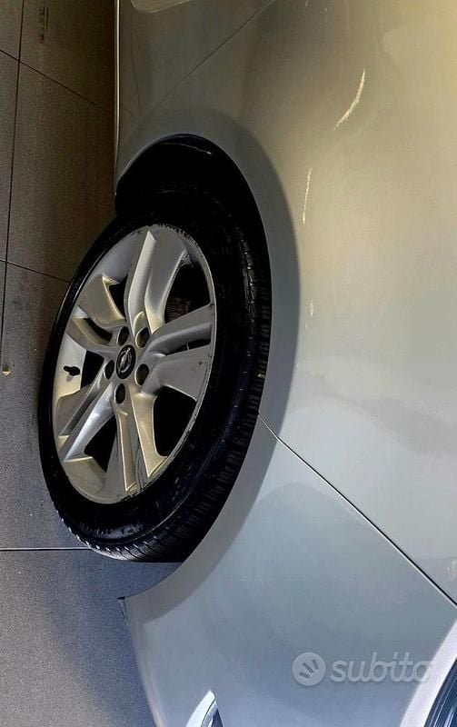 Usata Opel Meriva 120 CV (88 kW) 2015 Grigio Monovolume