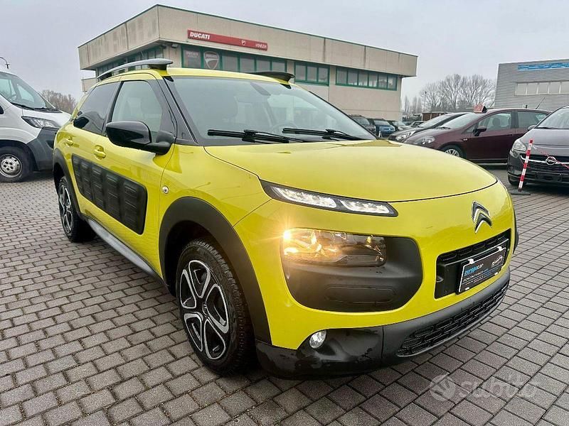 Usata Citroën C4 PureTech 2015 Giallo SUV