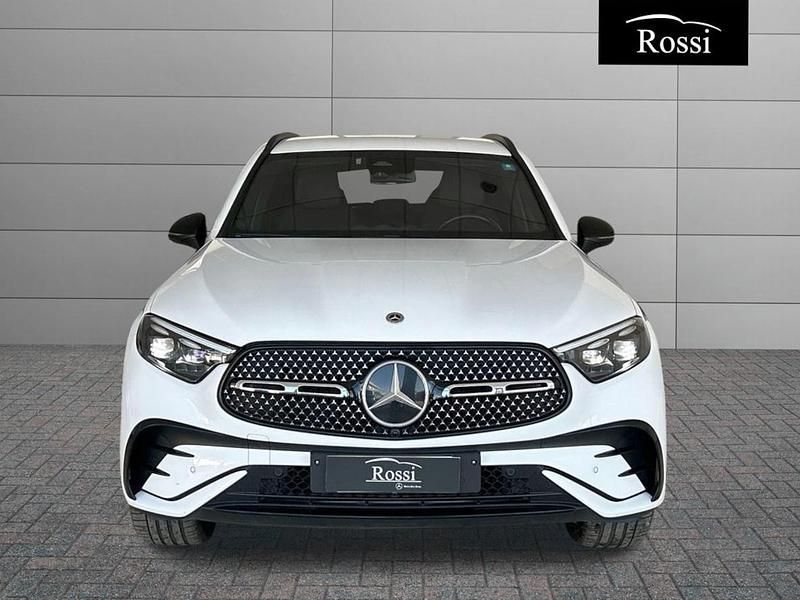 Begagnad Mercedes GLC220 Advanced Plus 197 HK (144 kW) 2023
