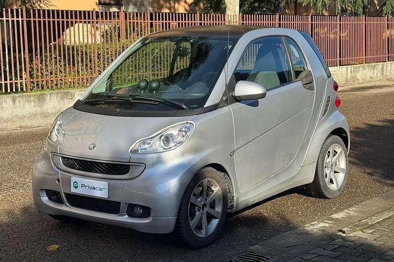 Grigio Usata 2010 Smart ForTwo Coupé Pulse Coupé | 5490 € (Buon prezzo) - Immagine 1/4