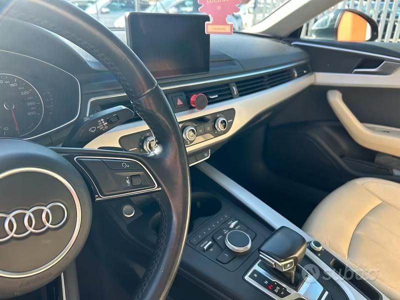 Usata Audi A5 Design 190 CV (139 kW) 2018 Grigio Coupé