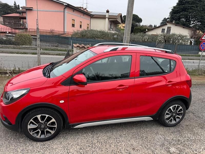 Usata Opel Karl Rocks 73 CV (53 kW) 2019 Rosso Utilitaria
