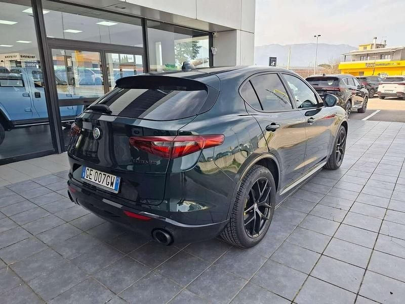 Usata Alfa Romeo Stelvio Veloce 210 CV (154 kW) 2021 Verde SUV