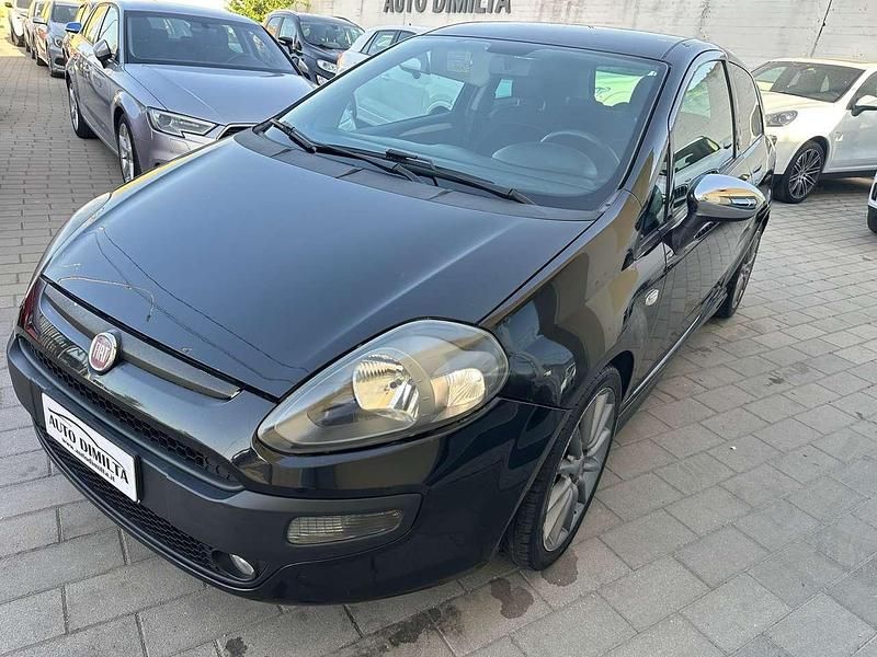 Usata Fiat Punto Evo Sport 95 CV (69 kW) 2011 Nero Utilitaria