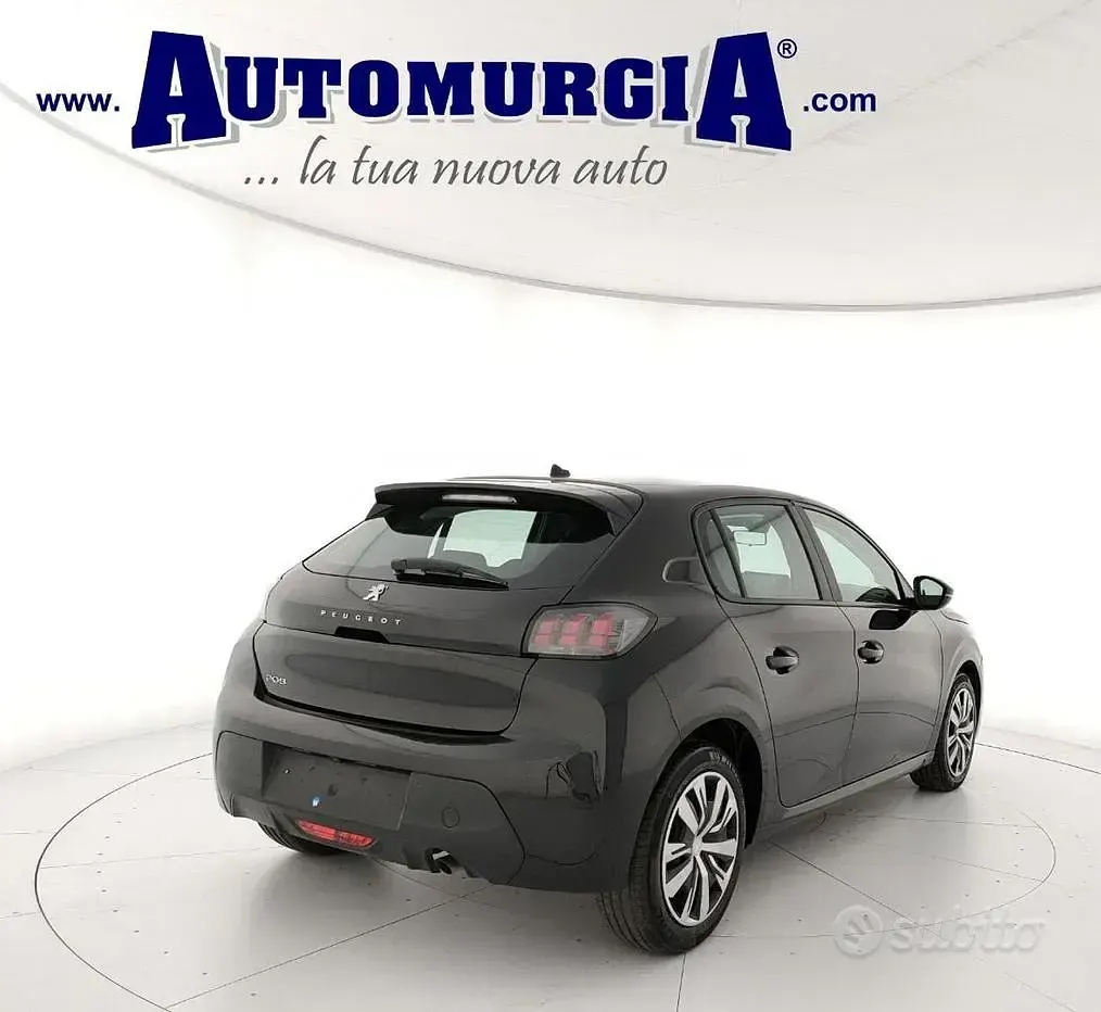 Usata Peugeot 208 Active 75 CV (55 kW) 2023 Nero Utilitaria