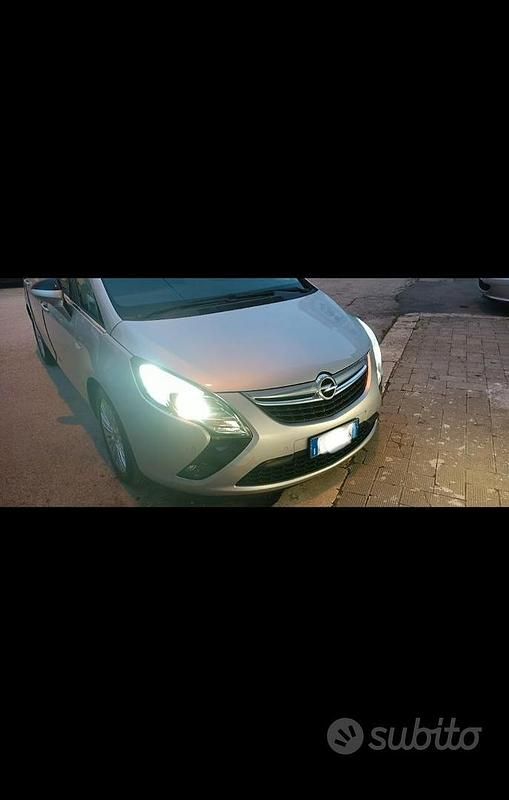 Usata Opel Zafira Tourer 130 CV (95 kW) 2016 Grigio Monovolume