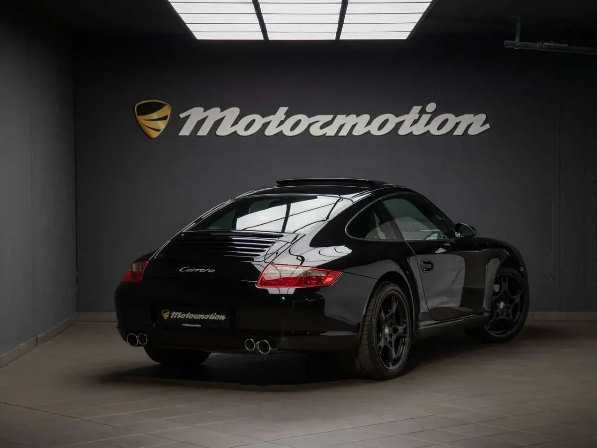 Usata Porsche 911 Carrera 325 CV (239 kW) 2005 Nero Coupé