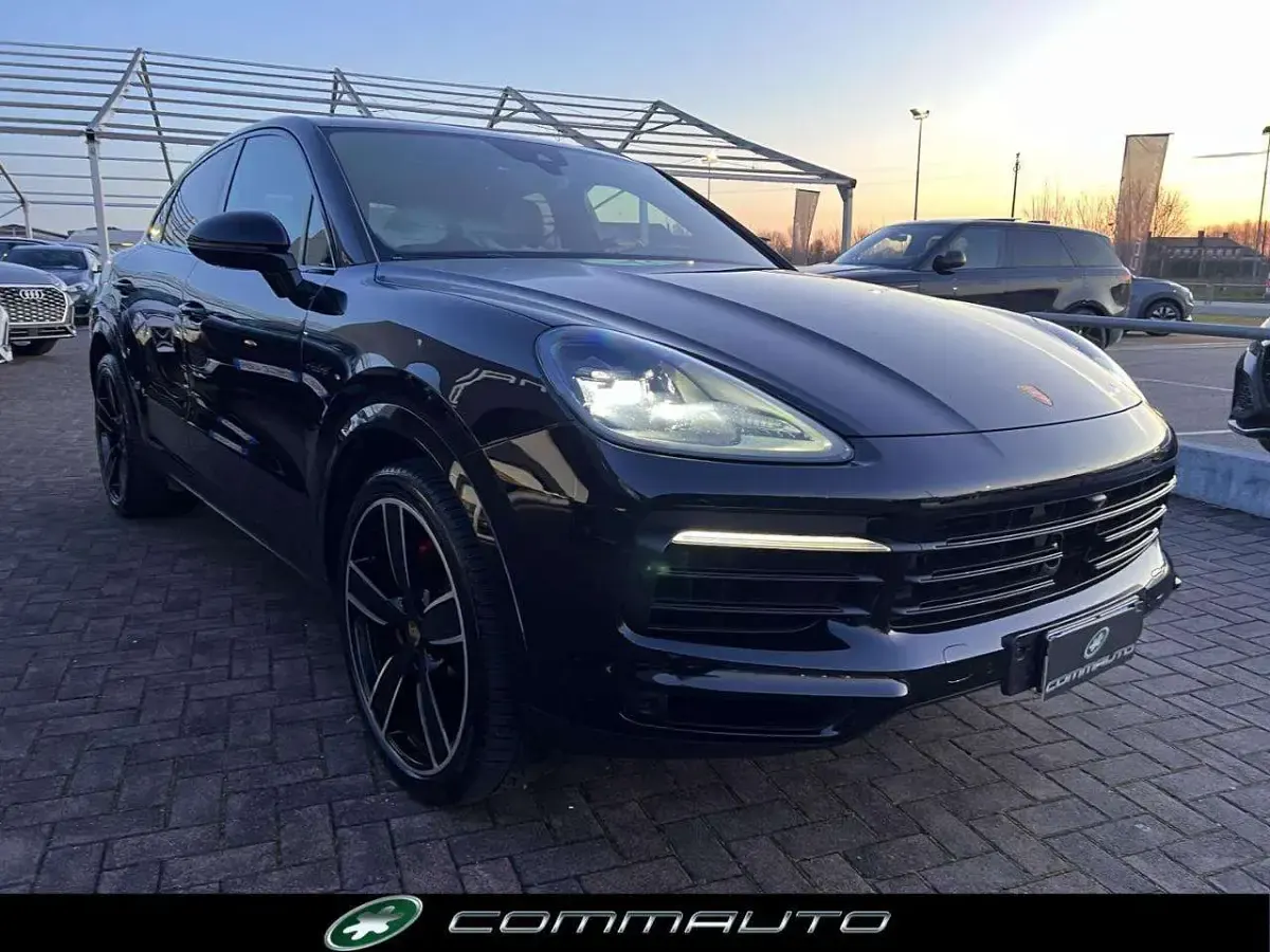 Usata Porsche Cayenne 340 CV (250 kW) 2021 Nero SUV