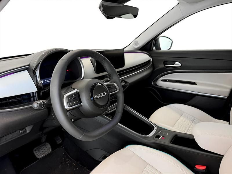 Usata Fiat 600E La Prima 114 kW (156 CV) 2024 Blu SUV