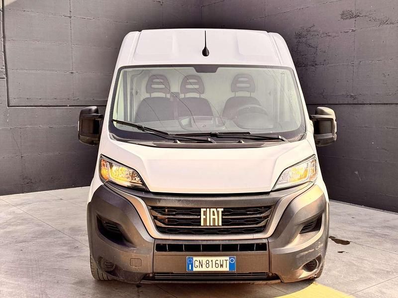 Usata Fiat Ducato 140 CV (102 kW) 2023 Bianco Furgone