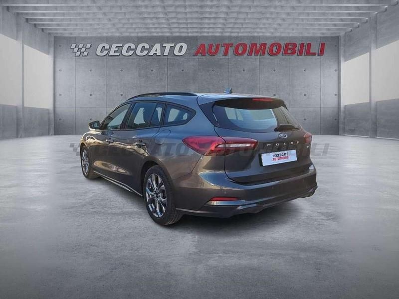Usata Ford Focus ST-Line 125 CV (91 kW) 2023 Grigio Station wagon