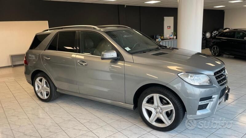Usata Mercedes ML250 Premium 204 CV (150 kW) 2012 Grigio SUV