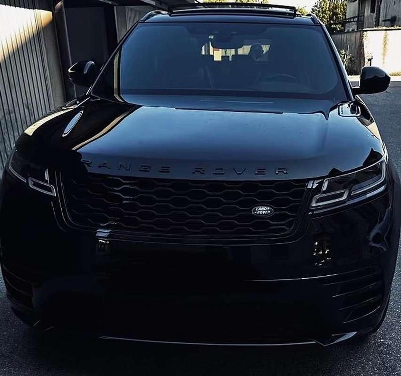 Nero Usata 2018 Land Rover Range Rover Velar R-Dynamic SUV | 32.000 € (Cara) - Immagine 1/4