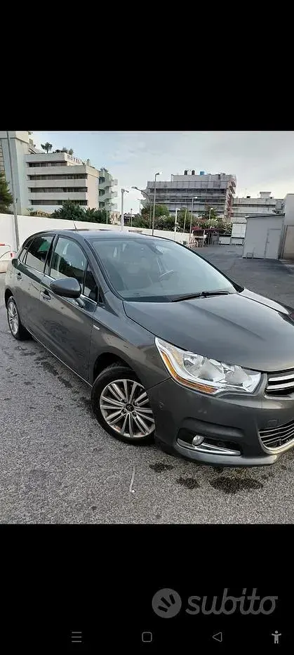 Usata Citroën C4 112 CV (82 kW) 2012 Grigio Berlina