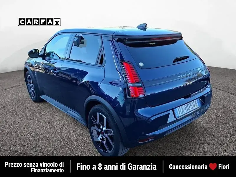 Usata Renault 5 E-Tech Urban 89 kW (122 CV) 2025 Blu Utilitaria