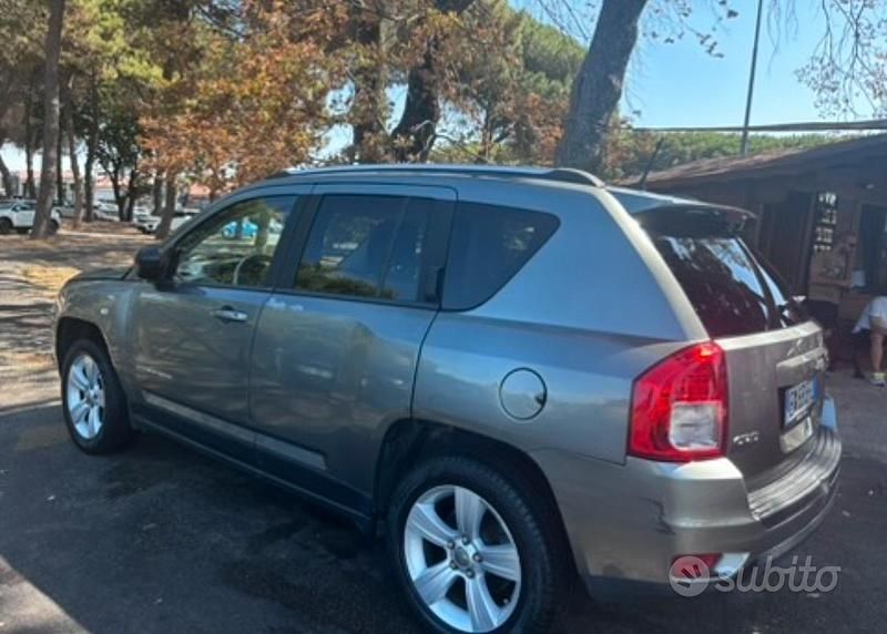 Usata Jeep Compass 136 CV (100 kW) 2013 Grigio SUV