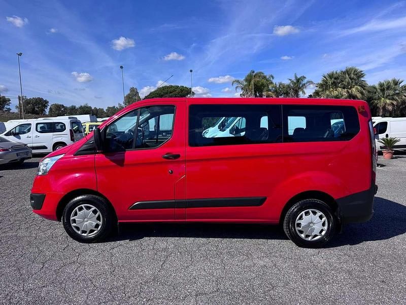 Rosso Usata 2018 Ford Transit Custom Trend Furgone | 14.700 € (Molto cara) - Immagine 1/4