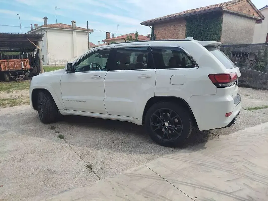 Usata Jeep Grand Cherokee SRT 468 CV (344 kW) 2013 Bianco SUV