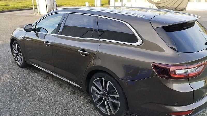 Usata Renault Talisman 133 CV (97 kW) 2016 Marrone Station wagon