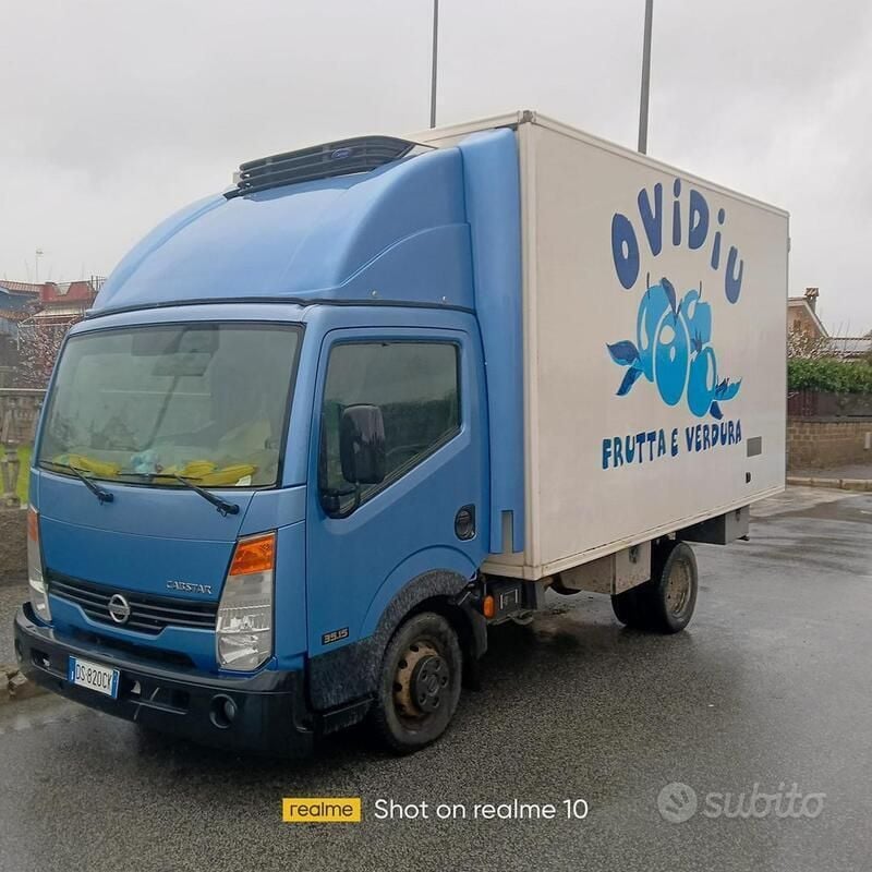 Usata Nissan Cabstar 105 CV (77 kW) 2008 Blu Pick-up